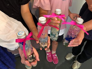 SDGsのものづくり「貝殻のハーバリウムとレジンクラフト」開催 SDGsのものづくり「貝殻のハーバリウムとレジンクラフト」開催