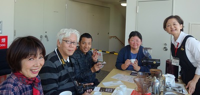 ミニコーヒー講座のお客様と♪ ミニコーヒー講座のお客様と♪
