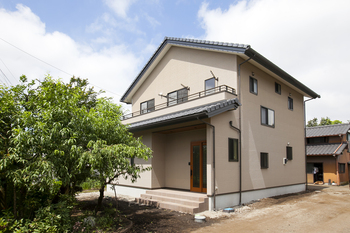 【お客様の声】「家を売ればそれで終わり」という考えがない会社です。 【お客様の声】「家を売ればそれで終わり」という考えがない会社です。