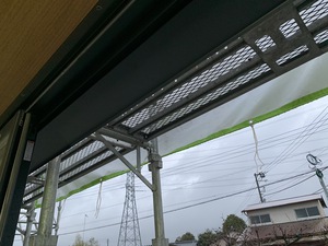 雨を防ぐには軒か庇か 雨を防ぐには軒か庇か
