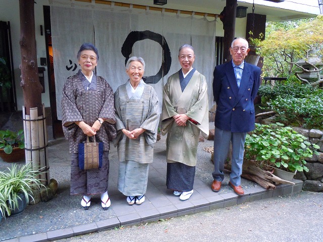 話足りない。