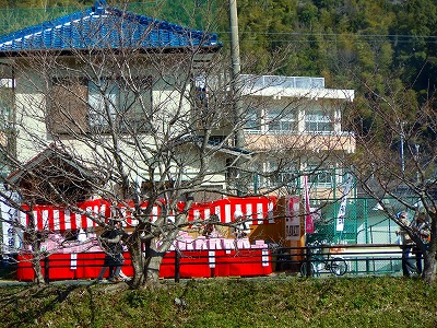 花より団子