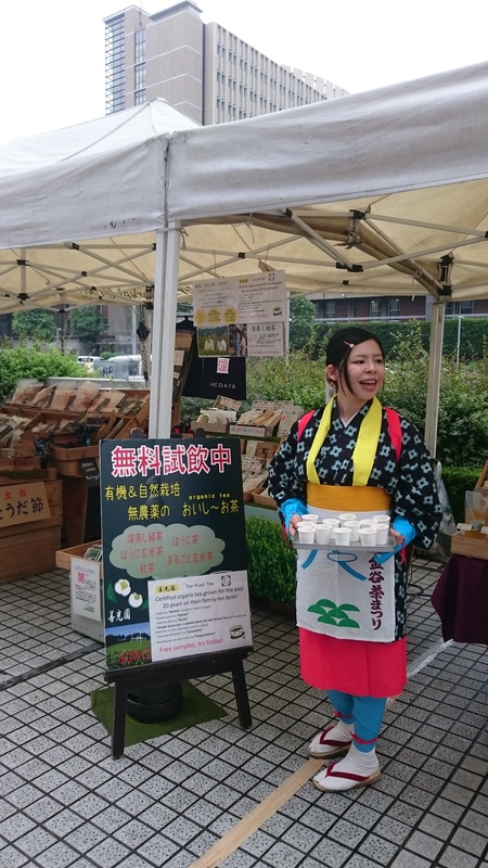 青山のファ―マ―ズマ―ケットにて試飲販売してます‼ 青山のファ―マ―ズマ―ケットにて試飲販売してます‼
