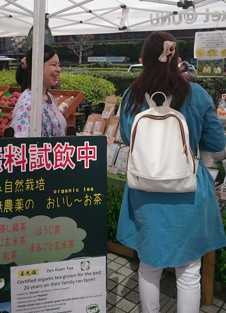 青山のファ―マ―ズマ―ケットにて試飲販売してます‼ 青山のファ―マ―ズマ―ケットにて試飲販売してます‼