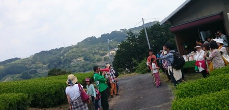 太陽食品の方達がツアーで来てくれました。 太陽食品の方達がツアーで来てくれました。