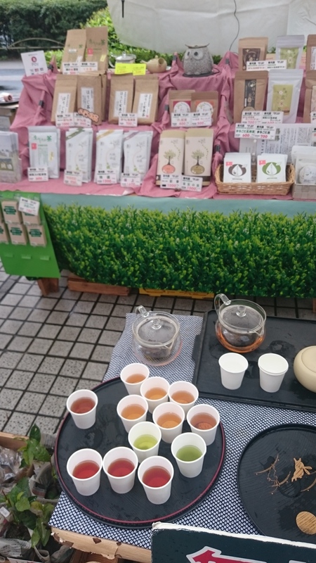 青山のファ―マ―ズマ―ケットにて試飲販売中。 青山のファ―マ―ズマ―ケットにて試飲販売中。