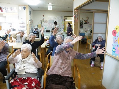 看多機のレクリエーションはゴボウ先生の軽体操