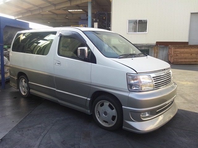 廃車買取り　日産　エルグランド