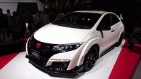 話題のクルマに落とし穴!?シビックタイプR用2DINナビ取付コンプリートキット