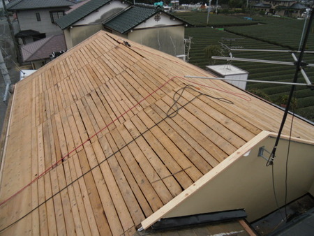 地震の爪あと