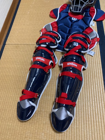 公式戦用キャッチャーレガース