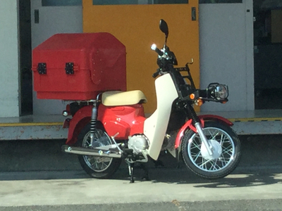 CubYA（カブヤ）びちゅけのバイクツーリング日記:郵政カブさんはもう新型です｜スーパーカブ・モンキー・シャリー・ダックス・HONDA原付バイクの販売