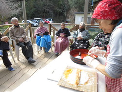 田舎風卵の恵方巻きです
