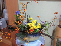 少し遅くなりましたがタネまき、苗の植えつけです。