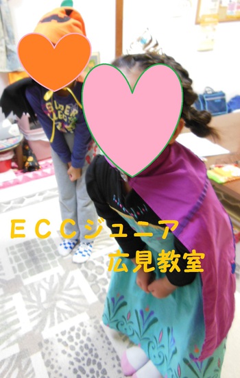 ハロウィンの衣装って・・・ＥＣＣジュニア　広見教室　富士市　英語英会話教室