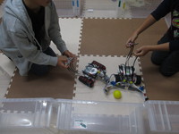 【えれきっずのロボット塾】　ロボットサッカー対決！