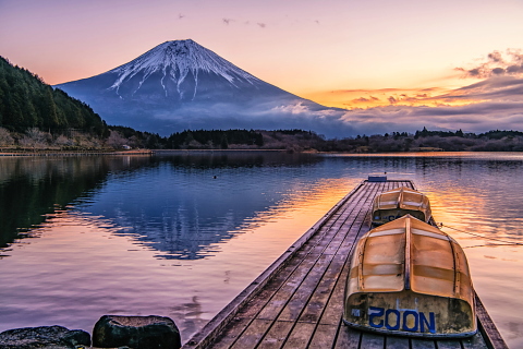 今年最初の田貫湖からの富士山