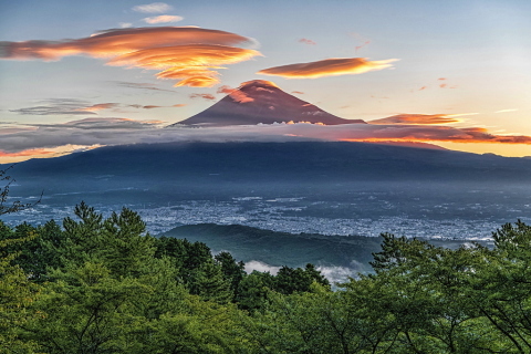 朝焼け吊るし雲