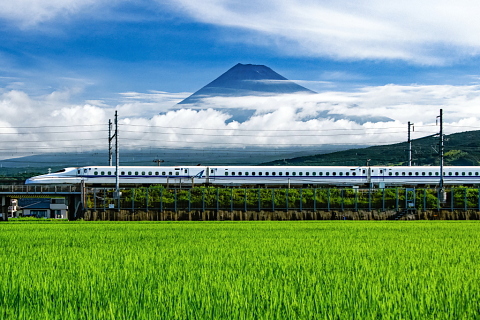 田園からの素敵な夏風景