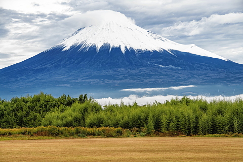 美しい雪化粧の富士山！