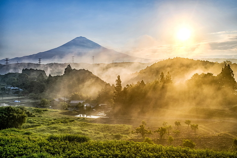 里山の幻想富士