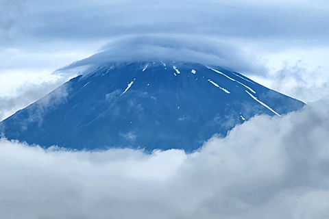 雨後のチラッと笠富士