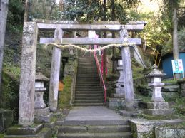 静岡県伊豆の国市・湯谷神社