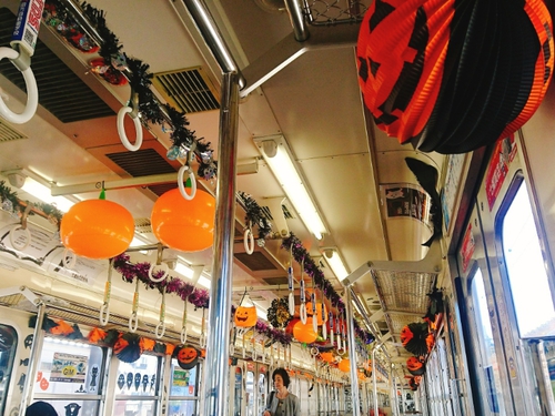 ハロウィン電車 ＆ ハートリング～♡