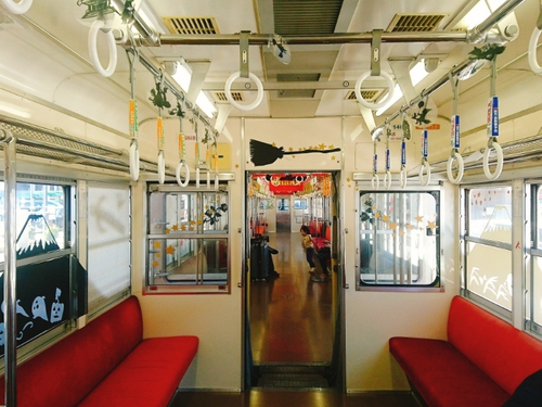 ハロウィン電車 ＆ ハートリング～♡