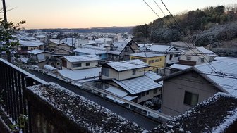 今日は足元に充分注意してお越し下さいね