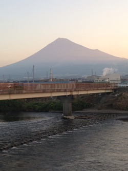 今朝の富士山