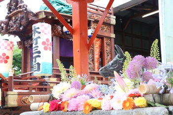 おてんのさんの花手水めぐり