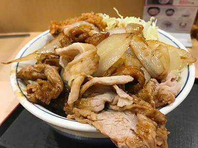 かつや　牛カツと牛焼肉の合い盛り丼