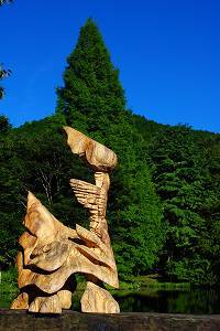 国立新美術館へ