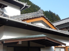 垂木の塗装、窓枠木部の塗装
