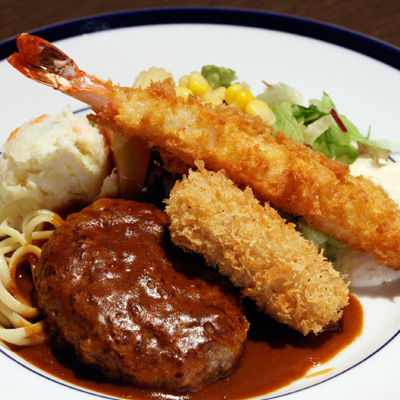 [本日]きのこクリームソースハンバーグ&白身魚＋新メニュー
