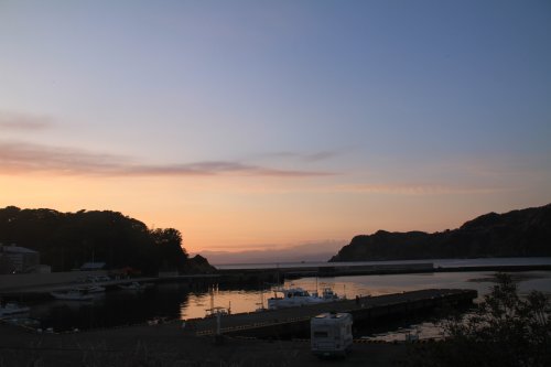 宇久須港夕景３月２４日