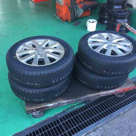 Ｈ21　マツダベリーサ　タイヤ交換