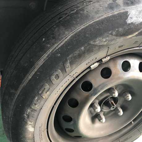 H21　トヨタ　ヴォクシー　タイヤ交換