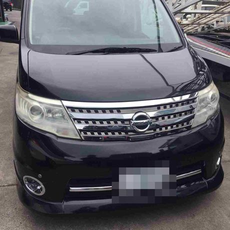 H22　日産　セレナ　エンジンオイル漏れ修理