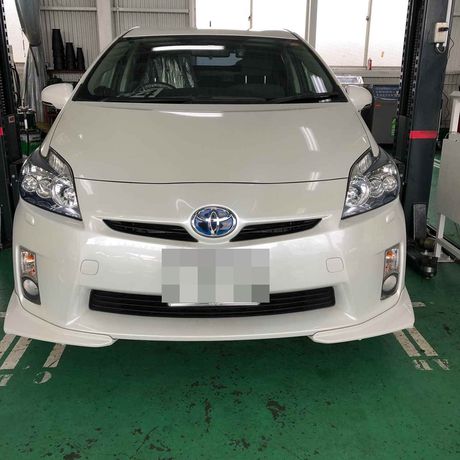 H22　トヨタ　プリウス　タイヤ、ハブベアリング交換