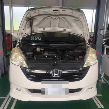 H17　ホンダ　ステップワゴン　エンジン廻り異音