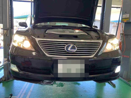 H20　レクサス　ＬＳ600ｈ　ブレーキ時異音、足回り点検