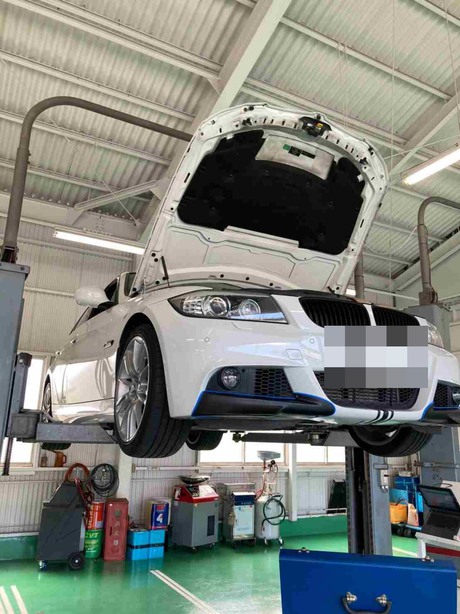 H23　ＢＭＷ 335i エンジン不調、チェックランプ点灯