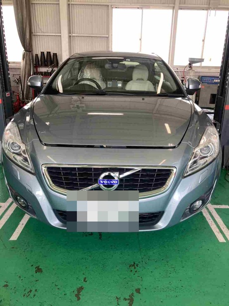 H22　ボルボ　Ｃ70　ディスクローター、ブレーキパッド交換