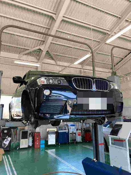 Ｈ25　ＢＭＷ　Ｘ3　フロントブレーキパッド、ローター交換