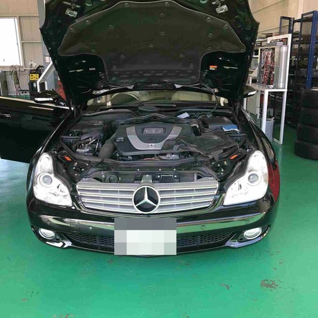 H19　メルセデスベンツＣＬＳ350　バッテリー上がりでトランク閉まらない