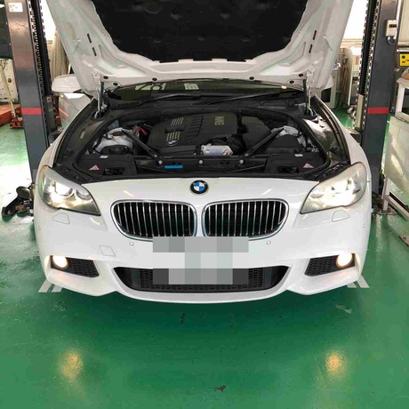 H23　BMW 528i スモール球つかない
