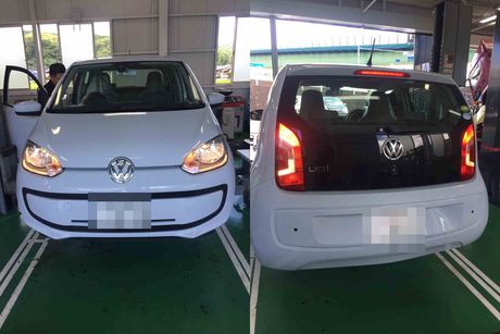 H25　フォルクスワーゲン　VW　uｐ！　1年点検