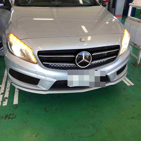 H26　ベンツ　A180　ABS、トラクションランプ点灯